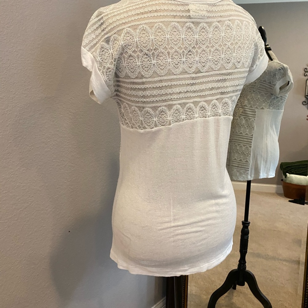 Lace top - Picture 2 of 2